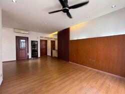 Seletaris (D27), Condominium #570829571